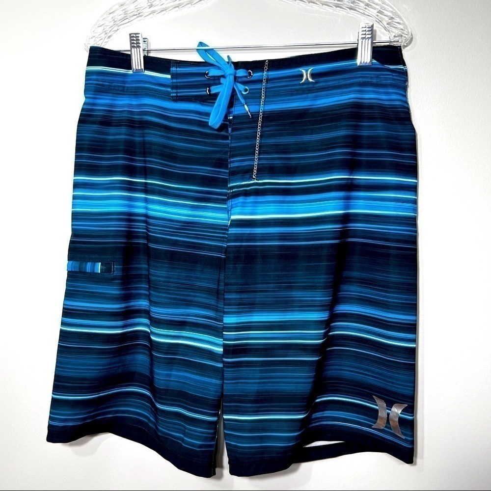 Hurley Board Shorts  stripes - Size 30